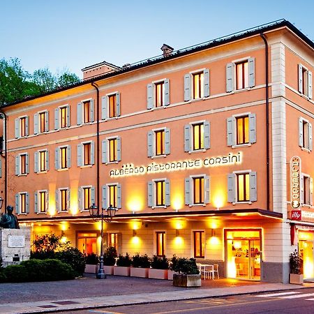 Albergo Ristorante Corsini Pavullo nel Frignano Eksteriør billede